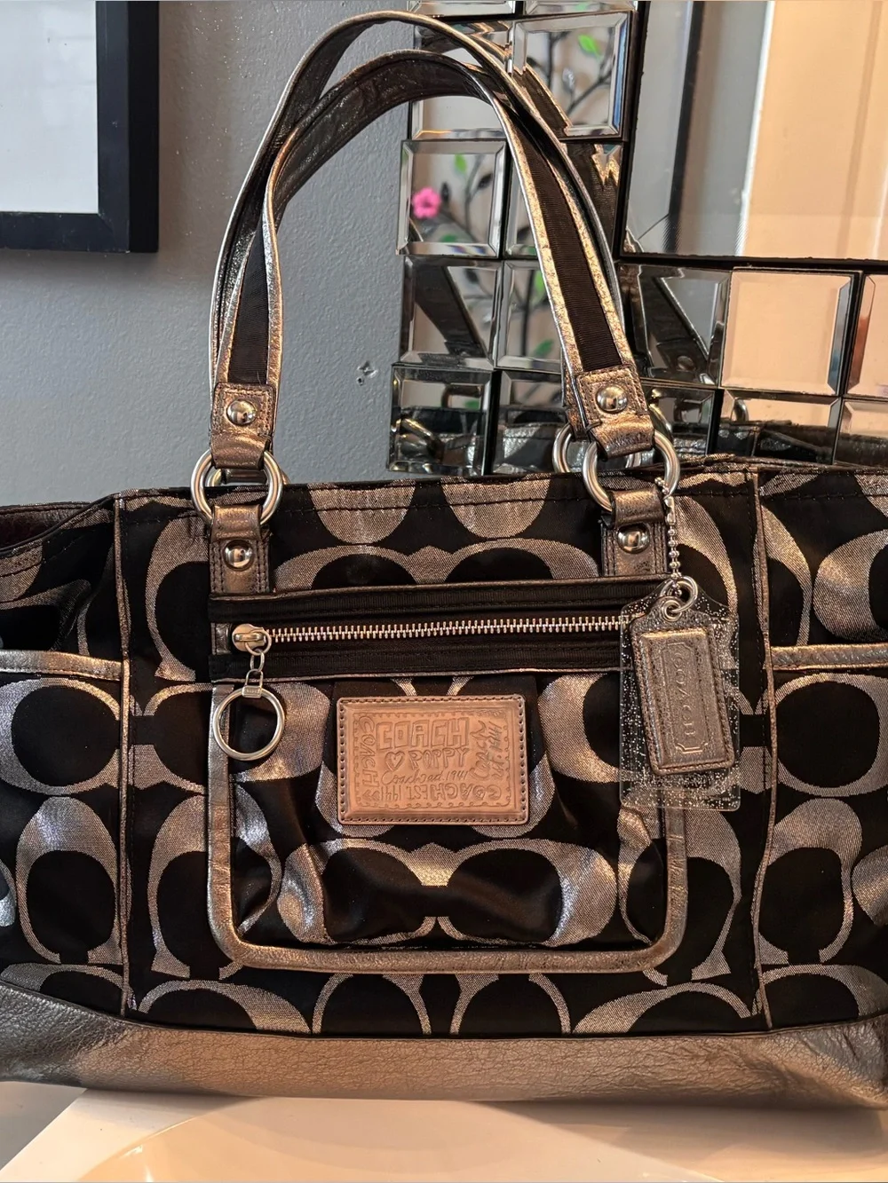 Coach Poppy Signature Sateen Tote Purse - Picture 1 of 6